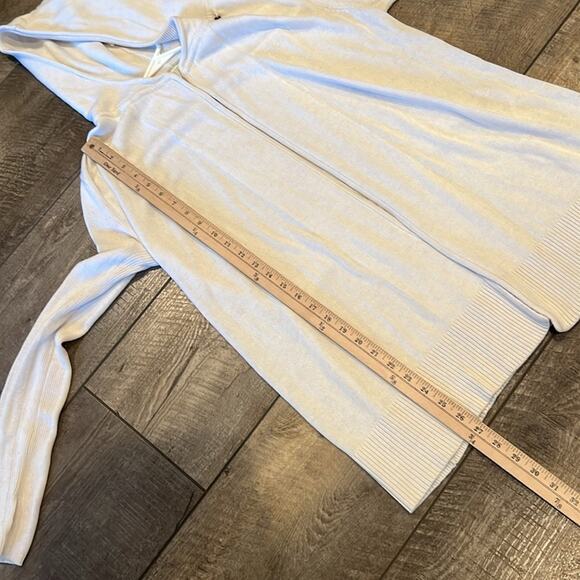 Lululemon Heathered White Peace of Mind Wrap Size 6 - Picture 9 of 9